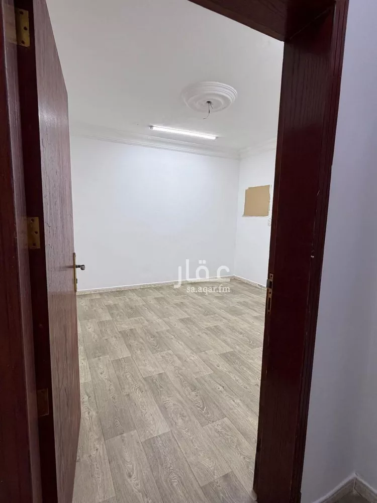 شقة للإيجار في شارع محمد بن عمرو بن العاص, حي طيبة, مدينة الدمام, المنطقة الشرقية صورة 3