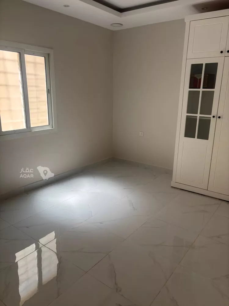 شقة للإيجار في شارع الزخرف, حي الشعلة, مدينة الدمام, المنطقة الشرقية 4