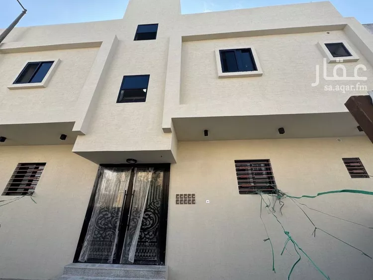 عمارة للبيع في شارع الوليد بن عقبة, حي ابن خلدون, مدينة الدمام, المنطقة الشرقية