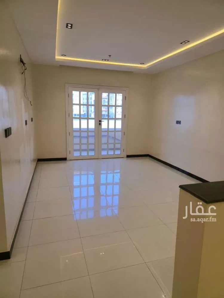 شقة للإيجار في شارع جبل شدقم, حي الحمراء, مدينة الخبر, المنطقة الشرقية صورة 4