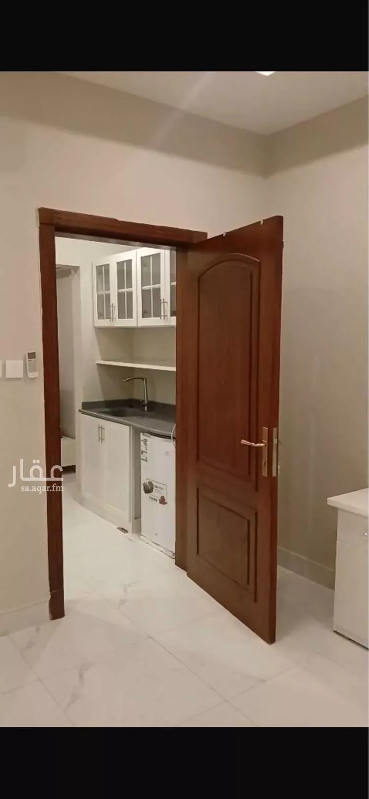 شقة للإيجار في شارع الحسين الواسطي, حي الصواري, مدينة الخبر, المنطقة الشرقية صورة 2