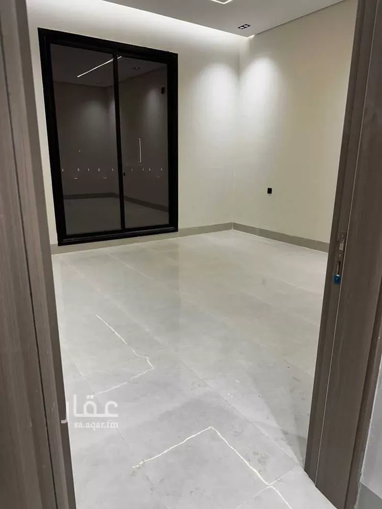 فيلا للبيع في طريق الثمامة ، حي الرمال ، الرياض ، منطقة الرياض