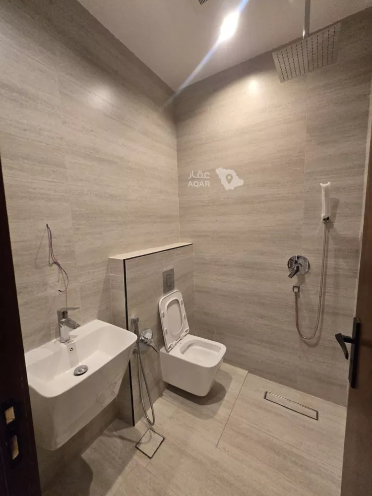 Floor for Sale in Riyadh An Narjis 6