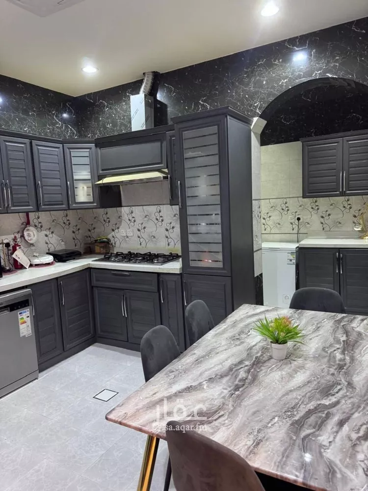 Floor for Rent in Riyadh An Narjis 6