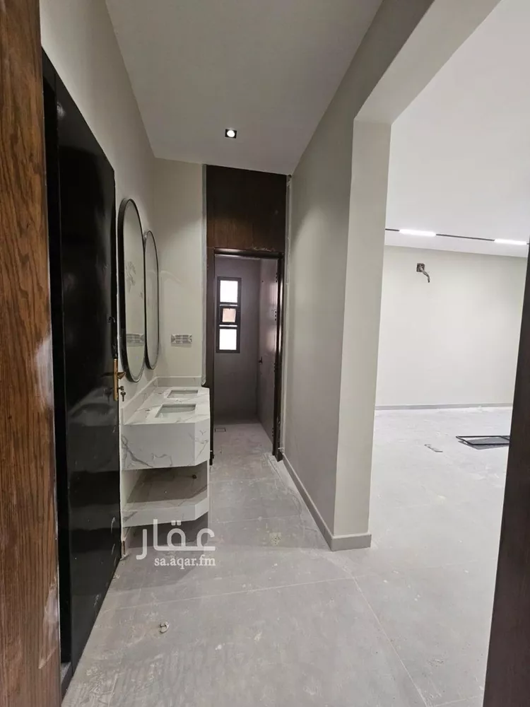 دور للبيع في شارع احمد بن عفيف, حي الجنادرية, مدينة الرياض, منطقة الرياض صورة 2