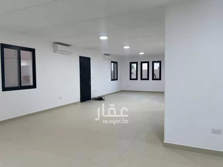 فيلا للإيجار في شارع رقم 1149 ، حي مطار الملك خالد الدولي ، الرياض ، منطقة الرياض صورة 3