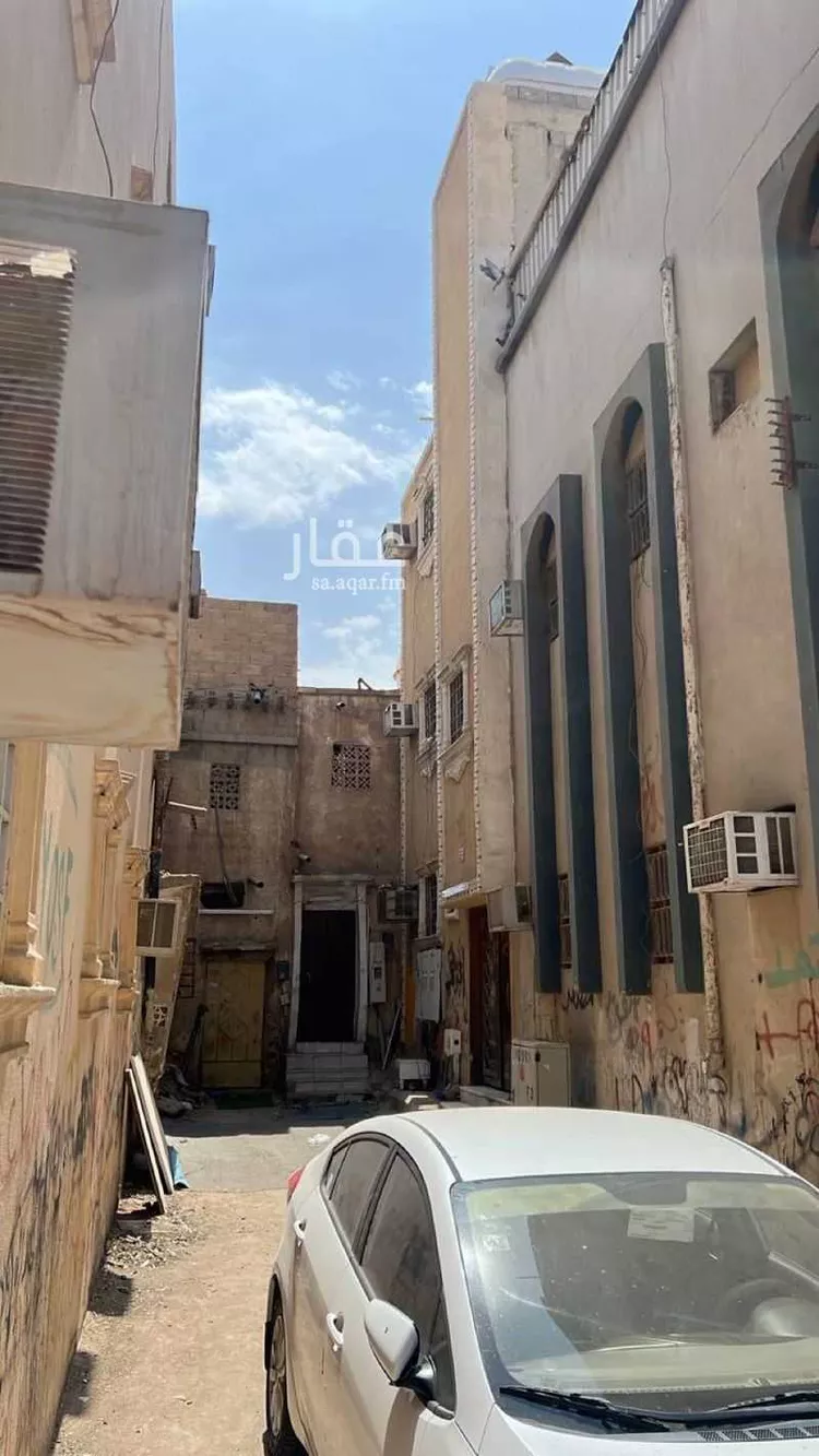 عمارة للبيع في شارع قبه ميسون ، حي منفوحة ، الرياض ، منطقة الرياض صورة 2