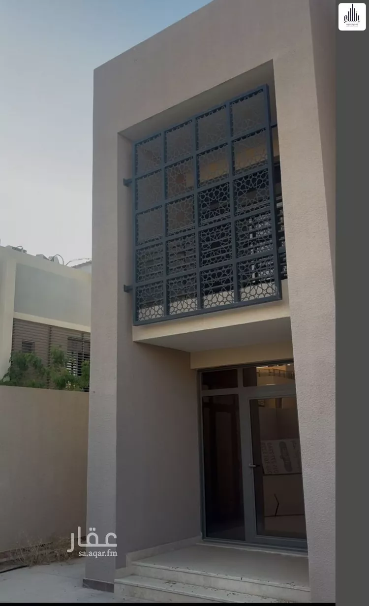 فيلا للبيع في شارع حسن بن مزروع, حي الرمال, مدينة الرياض, منطقة الرياض