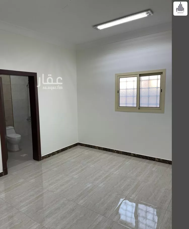 شقة للبيع في شارع صفيح, حي العزيزية, مدينة الرياض, منطقة الرياض صورة 4