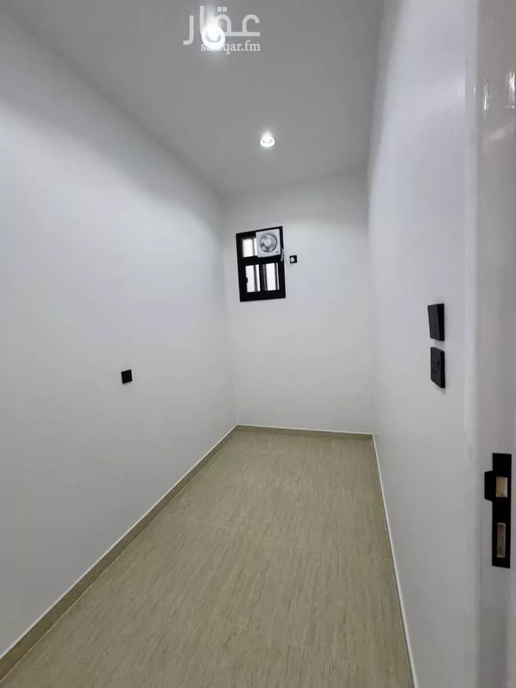 دور للبيع في شارع المعلاة 16, حي المعلاة, مدينة أحد رفيدة, منطقة عسير صورة 4