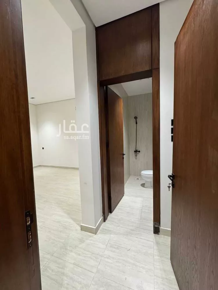 شقة للبيع في شارع أم سلمة الانصارية, حي اليرموك, مدينة خميس مشيط, منطقة عسير 15
