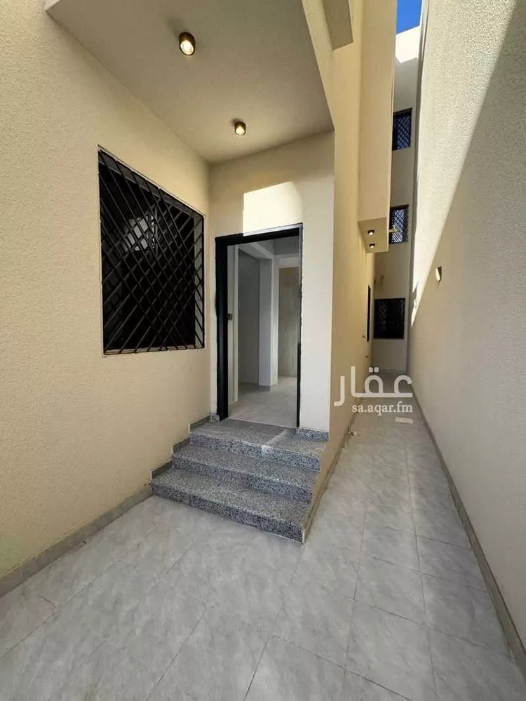 دور للبيع في شارع فراس ابن نضر, حي تارة, مدينة خميس مشيط, منطقة عسير صورة 3