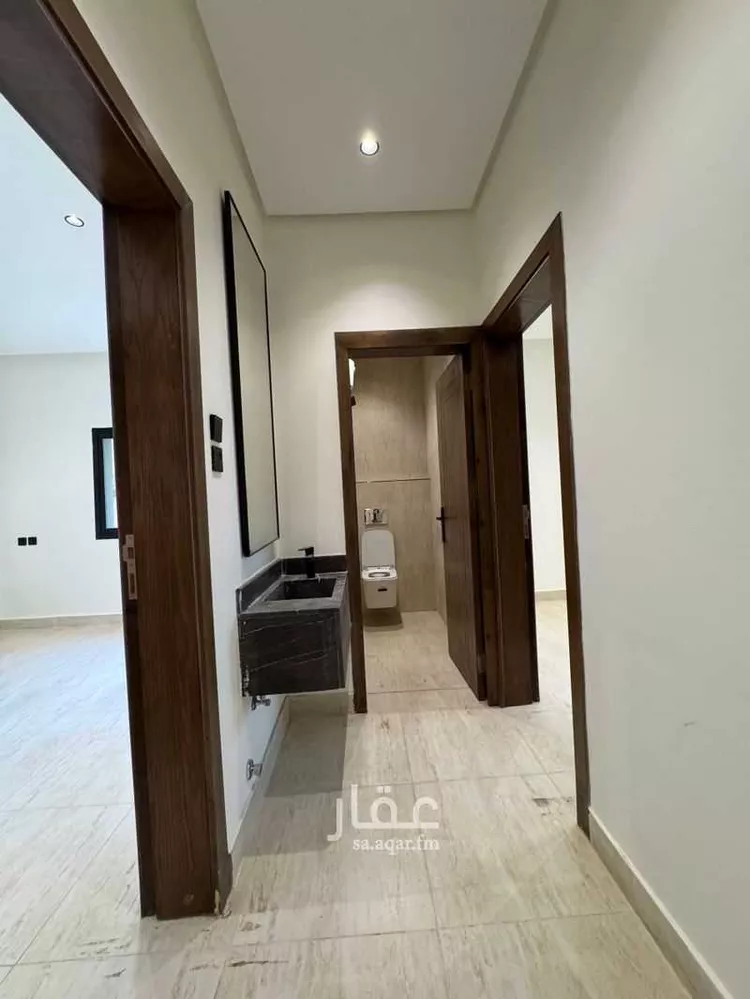 فيلا للبيع في شارع ابراهيم الهاشمي, حي المروج, مدينة أبها, منطقة عسير 15