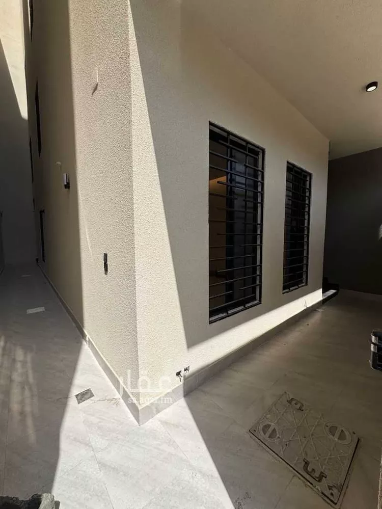 شقة للبيع في شارع امين عبدالله سراج, حي العمارة, مدينة خميس مشيط, منطقة عسير صورة 3