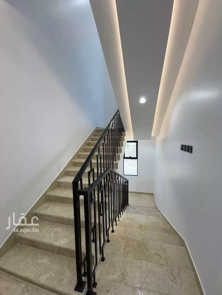 دور للبيع في شارع المعلاة 16, حي المعلاة, مدينة أحد رفيدة, منطقة عسير صورة 3