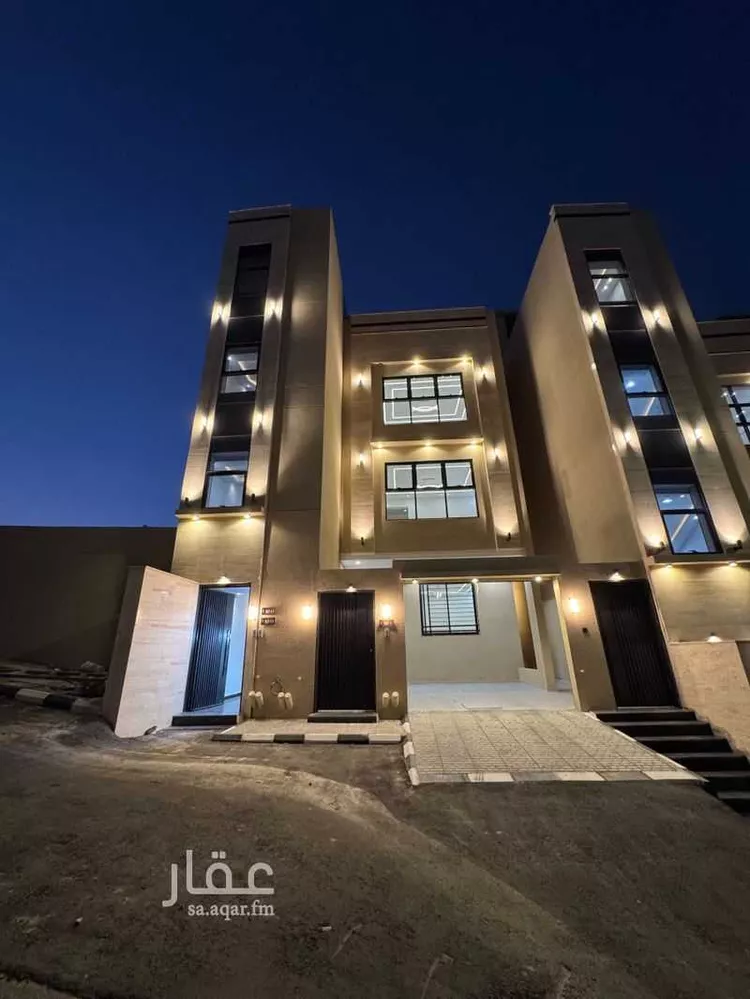 دور للبيع في شارع عبدالله محمد سعيد ال عواض, حي الغدير, مدينة أبها, منطقة عسير