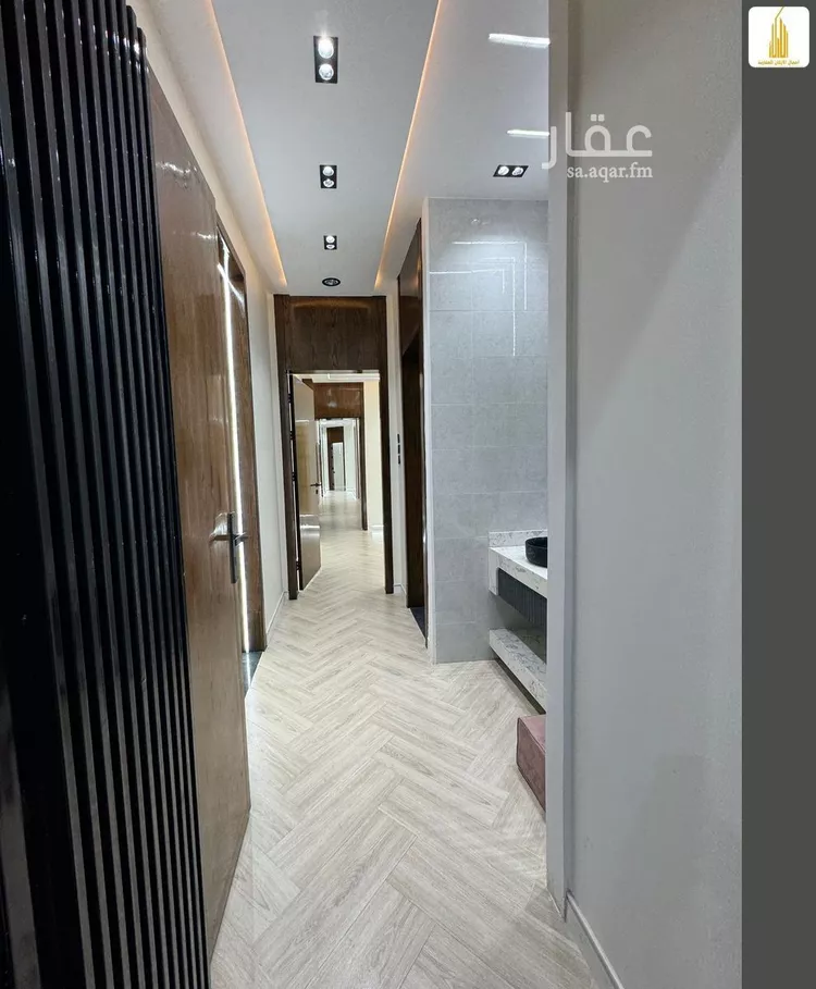 دور للبيع في شارع اويس الزاهد, حي الشرف, مدينة خميس مشيط, منطقة عسير صورة 4