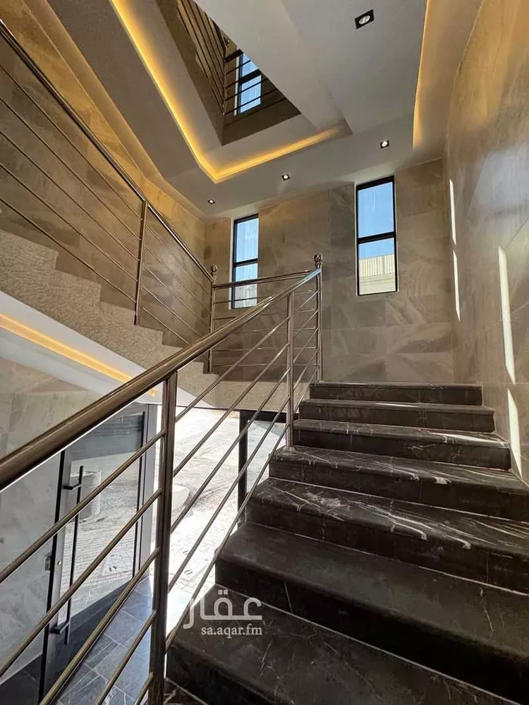 دور للبيع في شارع الرميدة, حي الروابي, مدينة أبها, منطقة عسير صورة 4