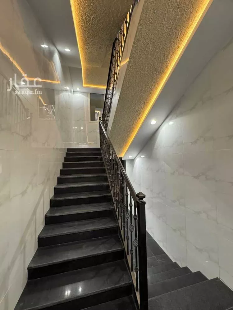 شقة للبيع في شارع 121 الزهور, حي الزهور, مدينة أبها, منطقة عسير صورة 5