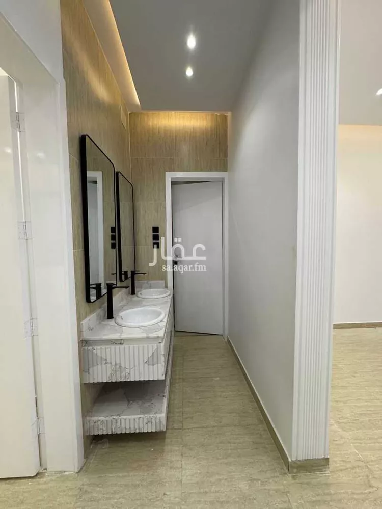 دور للبيع في شارع المعلاة 16, حي المعلاة, مدينة أحد رفيدة, منطقة عسير صورة 4