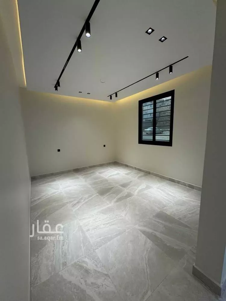 دور للبيع في شارع الرميدة, حي الروابي, مدينة أبها, منطقة عسير صورة 3