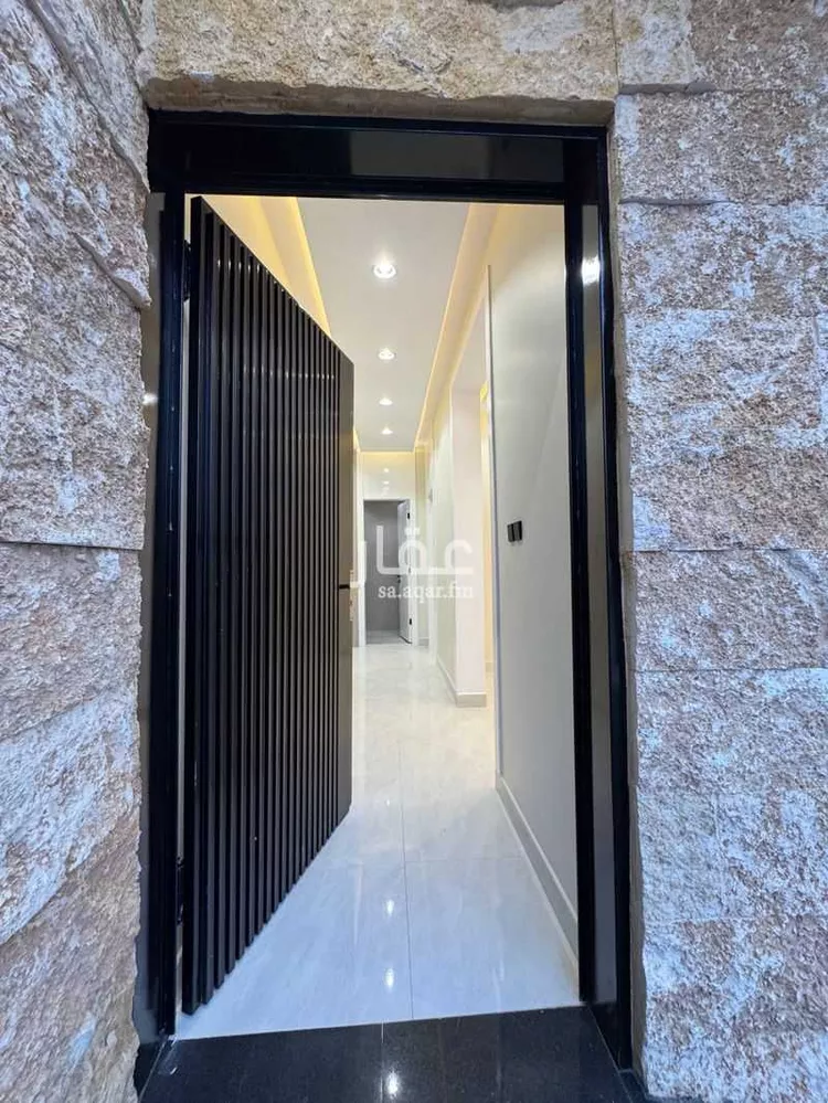 دور للبيع في شارع العام, حي الغدير, مدينة أبها, منطقة عسير صورة 3