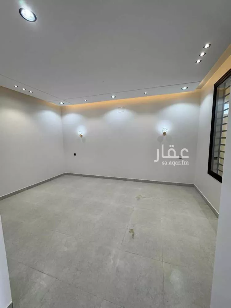 دور للبيع في شارع العام, حي الورود, مدينة خميس مشيط, منطقة عسير صورة 4