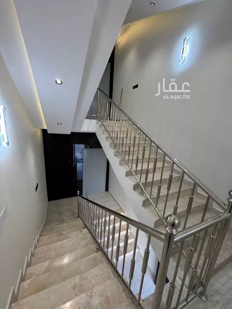 شقة للبيع في شارع صالح بن عبدالقدوس, حي التعاون, مدينة خميس مشيط, منطقة عسير صورة 2