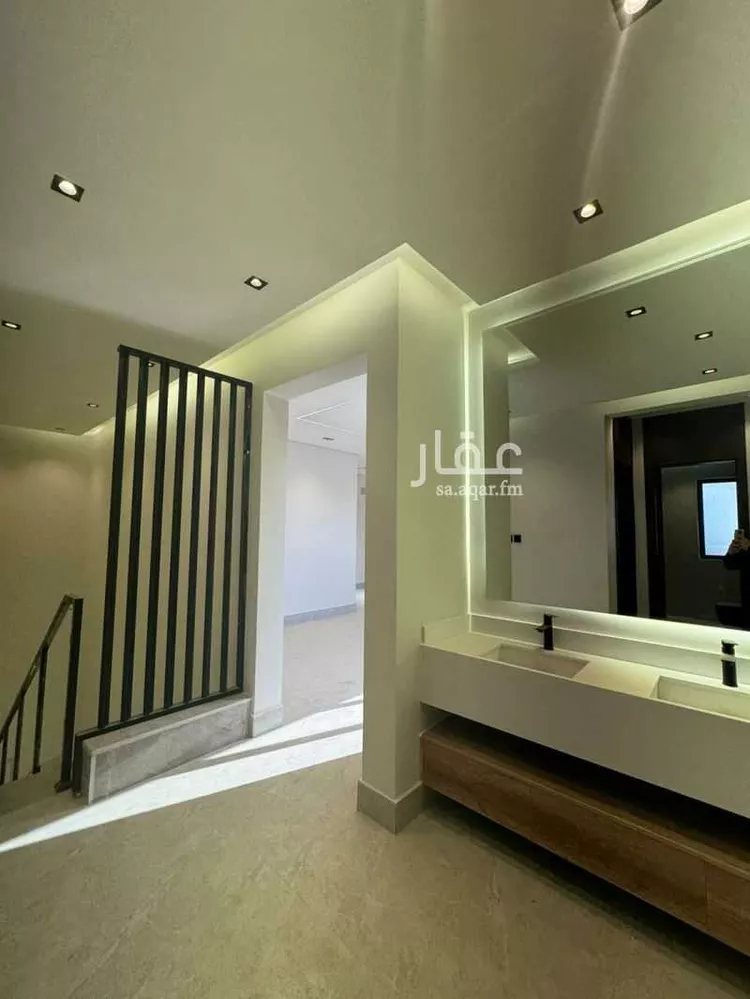 فيلا للبيع في شارع عمرو الشيباني, حي الرمال, مدينة الرياض, منطقة الرياض صورة 4