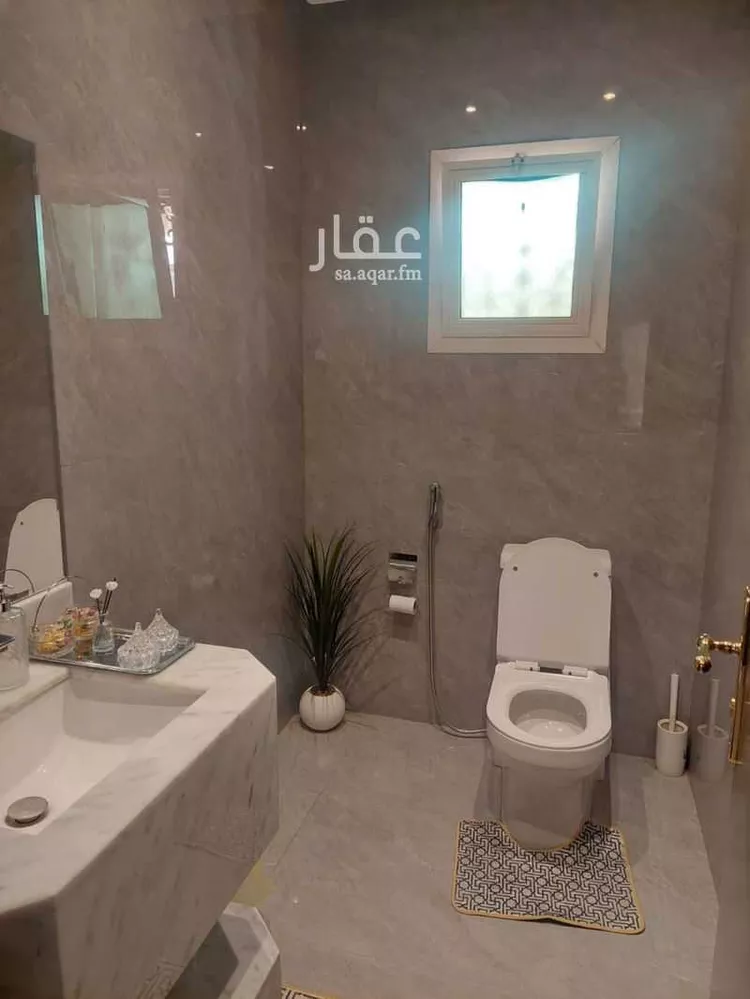فيلا للبيع في شارع عبدالرحمن الفهري, حي التعاون, مدينة الرياض, منطقة الرياض صورة 5