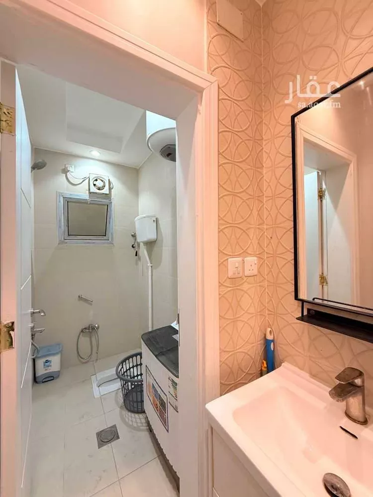 شقة للإيجار في شارع أبو جناح ، حي الحمراء ، تبوك ، منطقة تبوك صورة 2