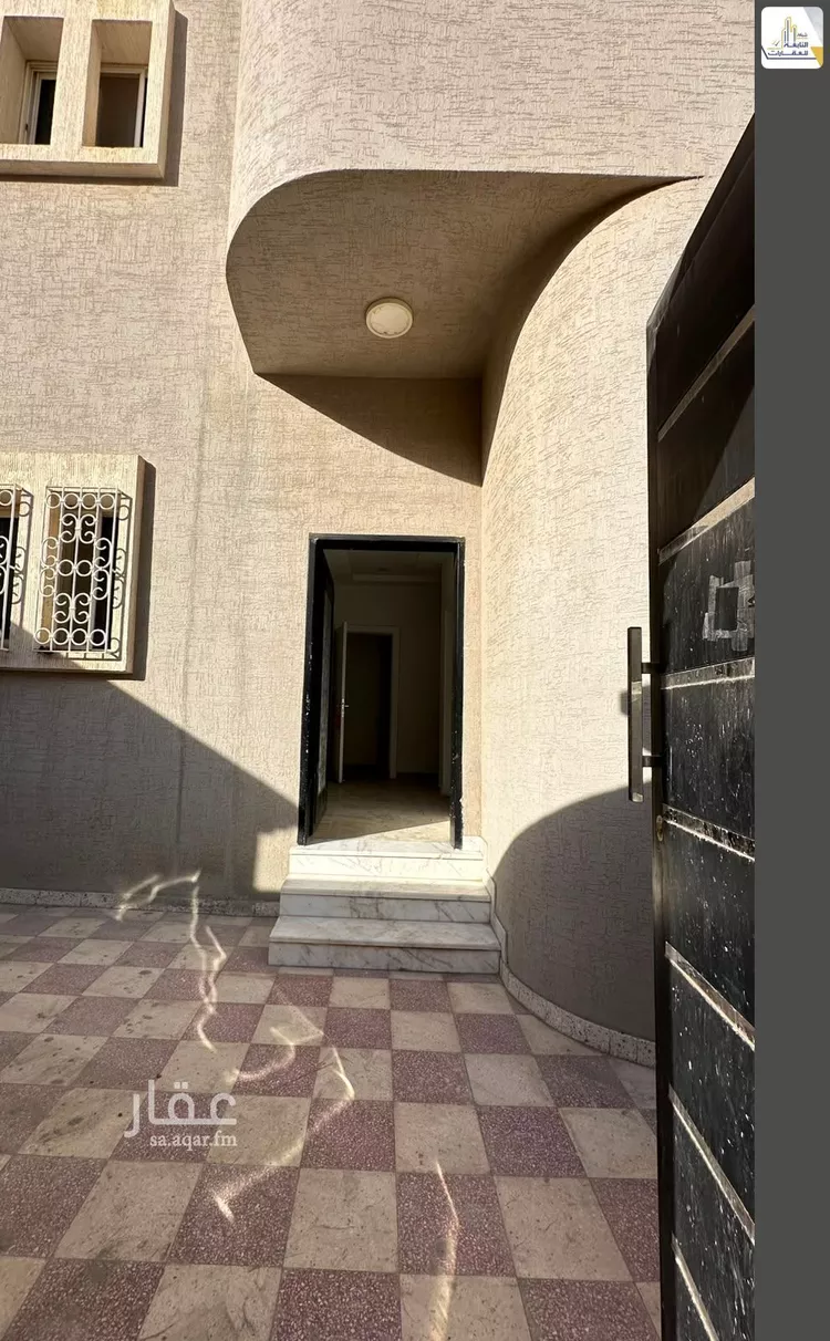 دور للإيجار في شارع عبدالرحمن الغافقي, حي الروضة, مدينة الرياض, منطقة الرياض صورة 2