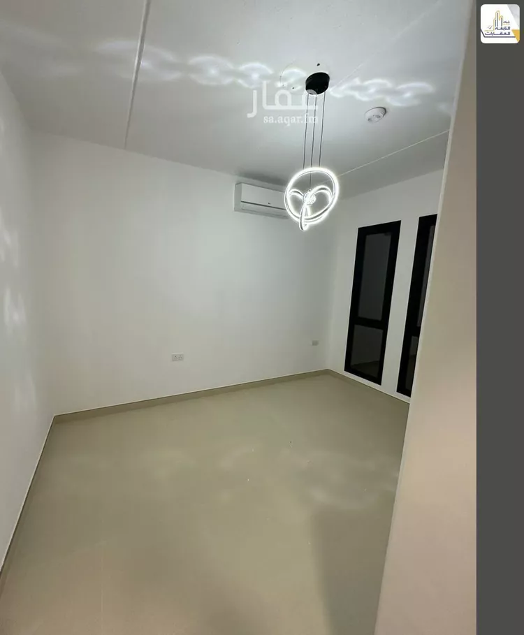 فيلا للبيع في شارع رقم 1009, حي سدرة, مدينة الرياض, منطقة الرياض صورة 2