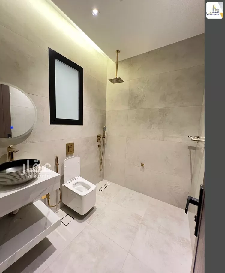 Floor for Sale in Riyadh Ar Rawdah 18