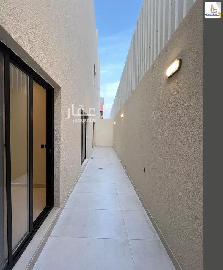 Floor for Sale in Riyadh Ar Rawdah 20