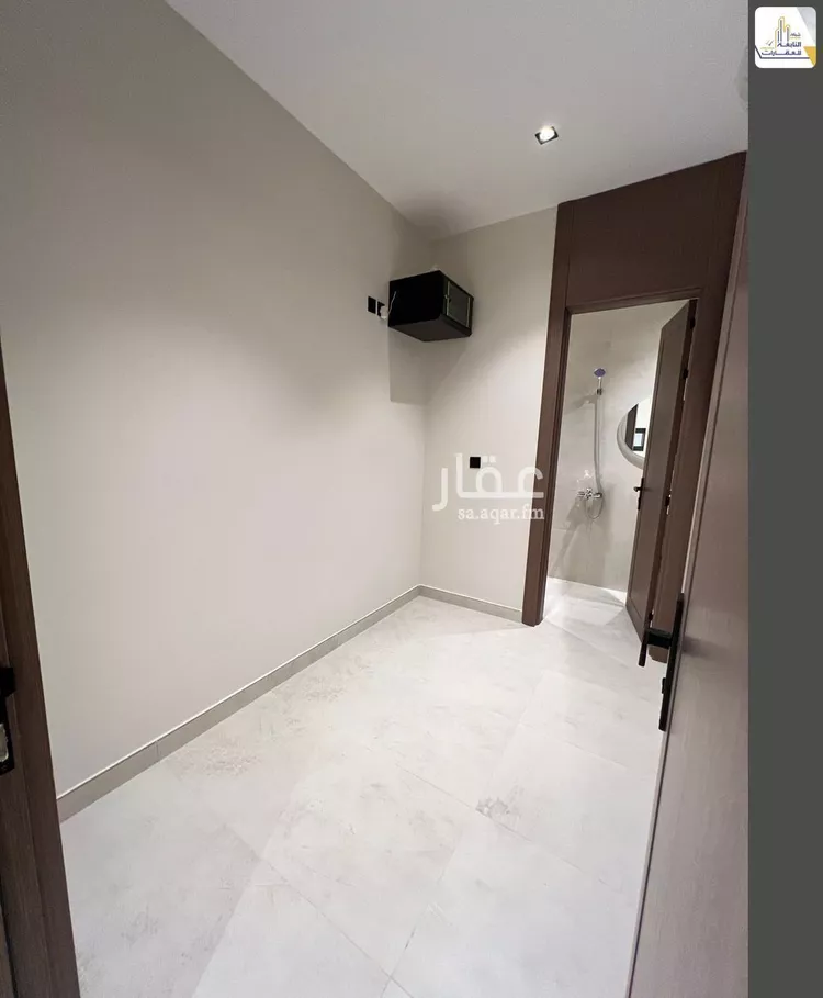 Floor for Sale in Riyadh Ar Rawdah 16
