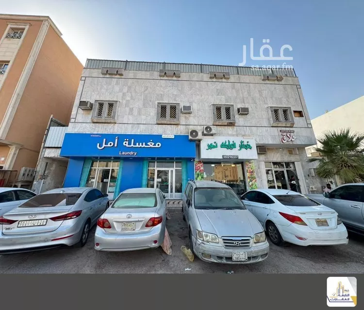 عمارة للبيع في شارع سودة بنت زمعة, حي الملك فيصل, مدينة الرياض, منطقة الرياض صورة 3