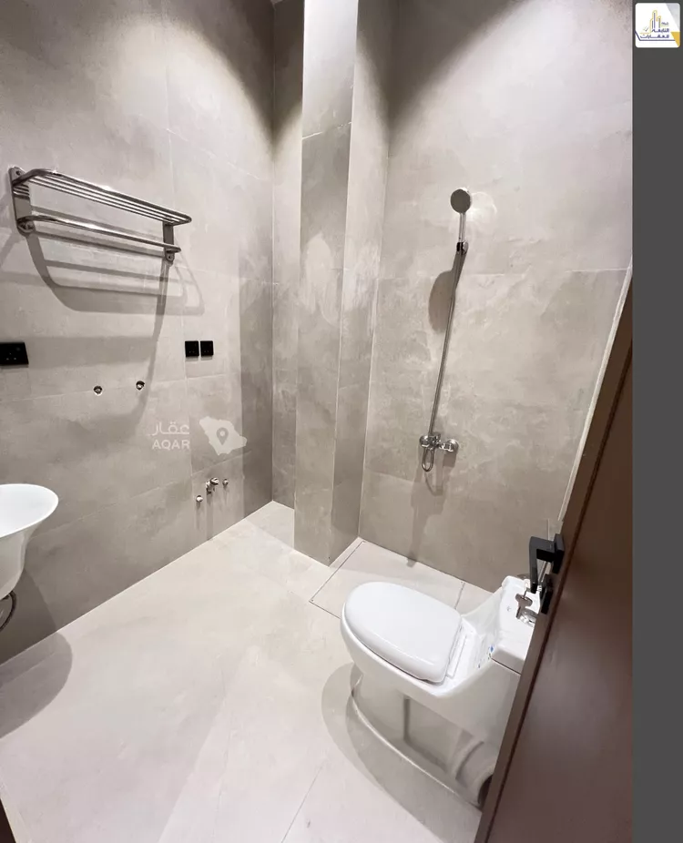 Floor for Rent in Riyadh Al Quds 12