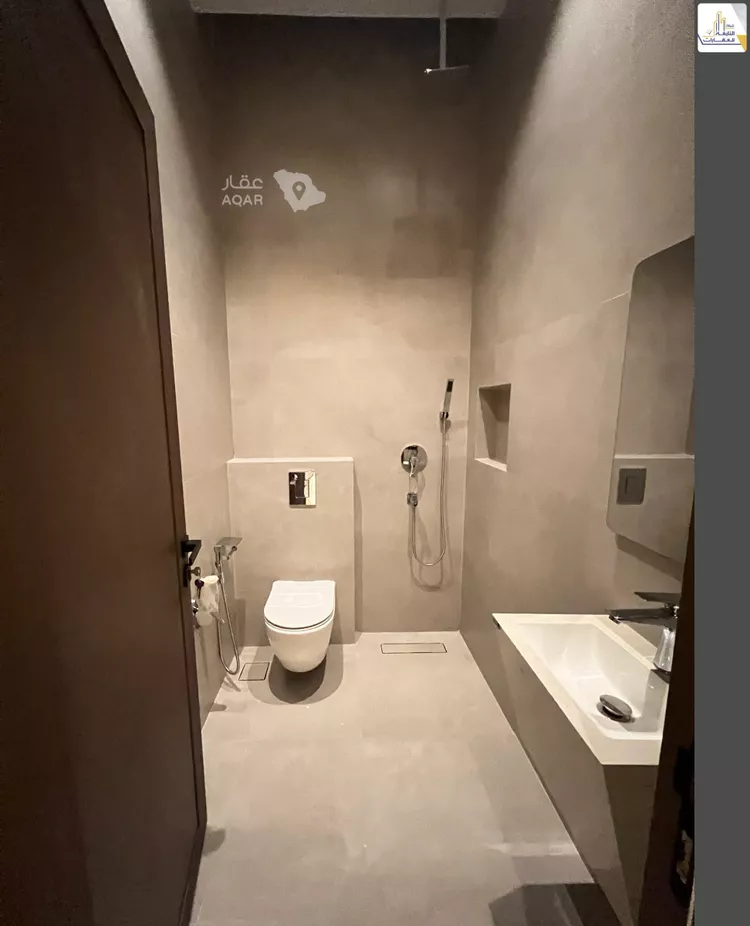 Floor for Rent in Riyadh Al Quds 21