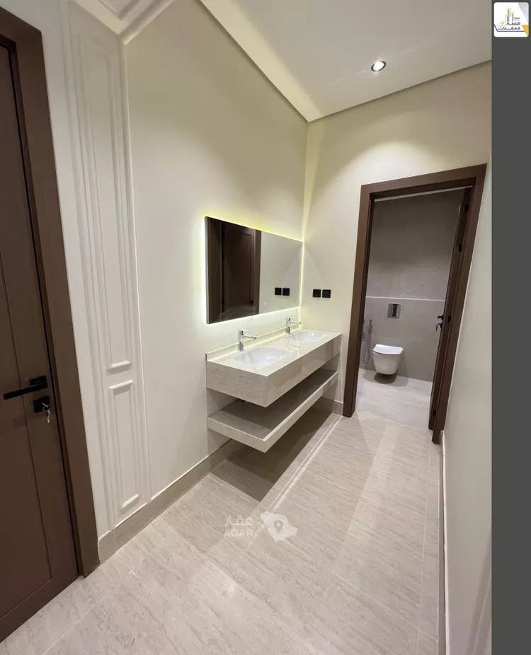 Floor for Rent in Riyadh Al Quds 6