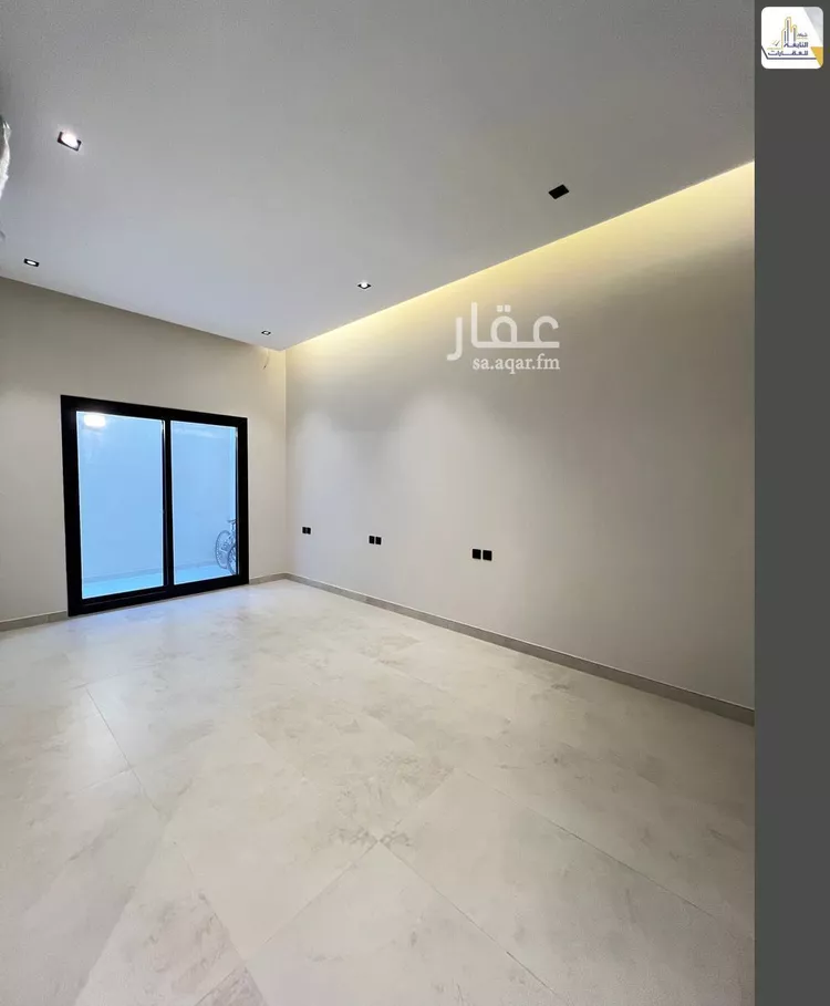 Floor for Sale in Riyadh Ar Rawdah 17