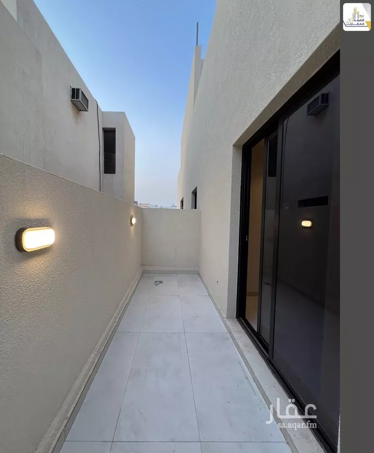 Floor for Sale in Riyadh Ar Rawdah 23