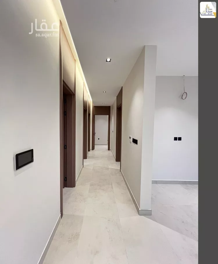 Floor for Sale in Riyadh Ar Rawdah 15