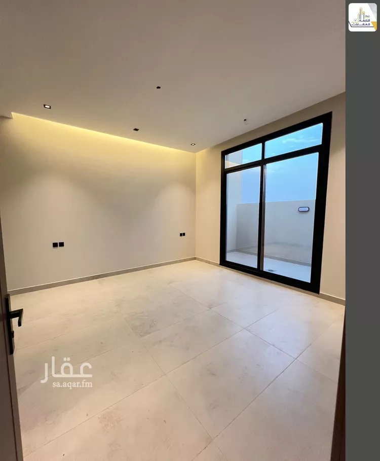 شقة للبيع في شارع عثمان المضايفي, حي الروضة, مدينة الرياض, منطقة الرياض 15