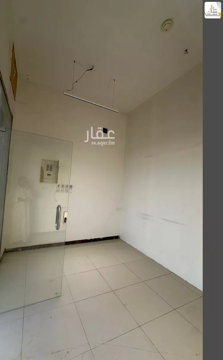 محل للإيجار في شارع عبدالرحمن اللخمي, حي المعيزيلة, مدينة الرياض, منطقة الرياض صورة 4