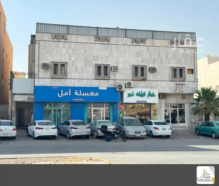 عمارة للبيع في شارع سودة بنت زمعة, حي الملك فيصل, مدينة الرياض, منطقة الرياض صورة 2
