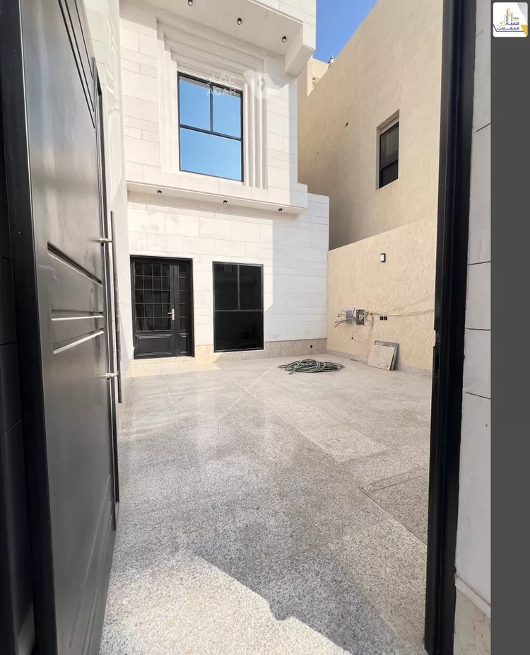 Floor for Rent in Riyadh Al Quds صورة 2