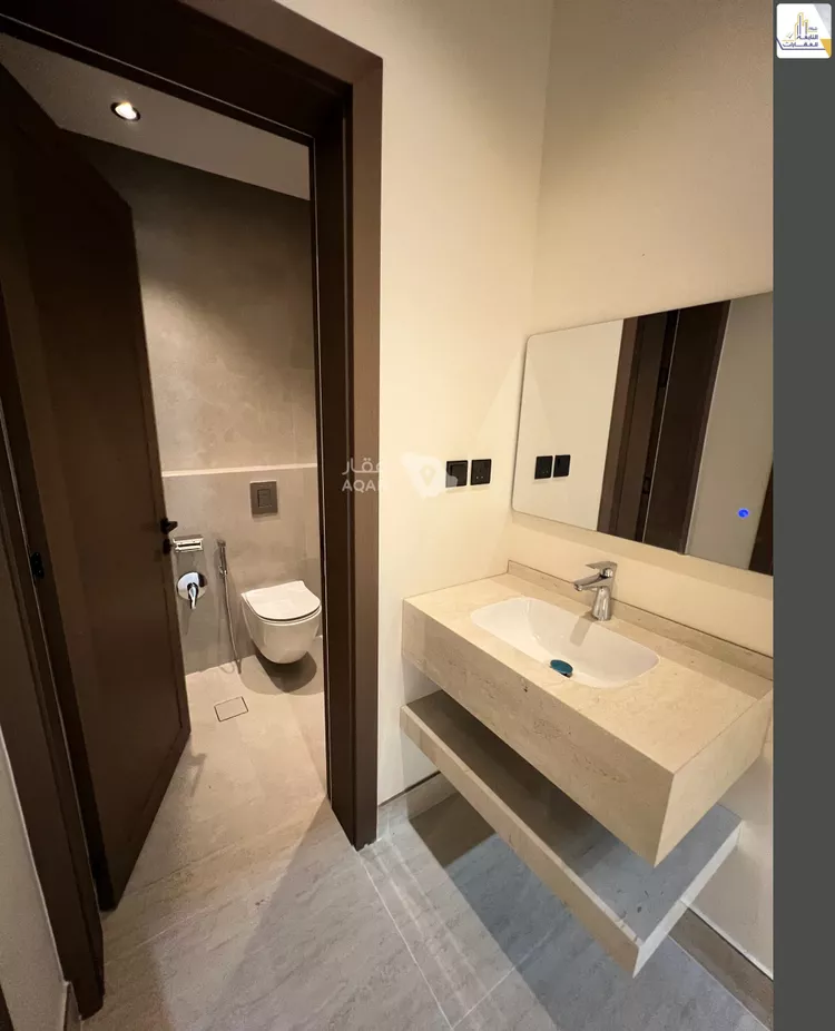 Floor for Rent in Riyadh Al Quds 10