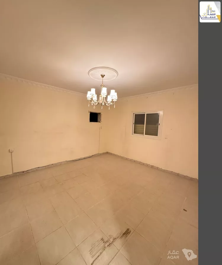 شقة للإيجار في شارع الأمير فيصل بن سعد بن سعود, حي الملك فيصل, مدينة الرياض, منطقة الرياض 8