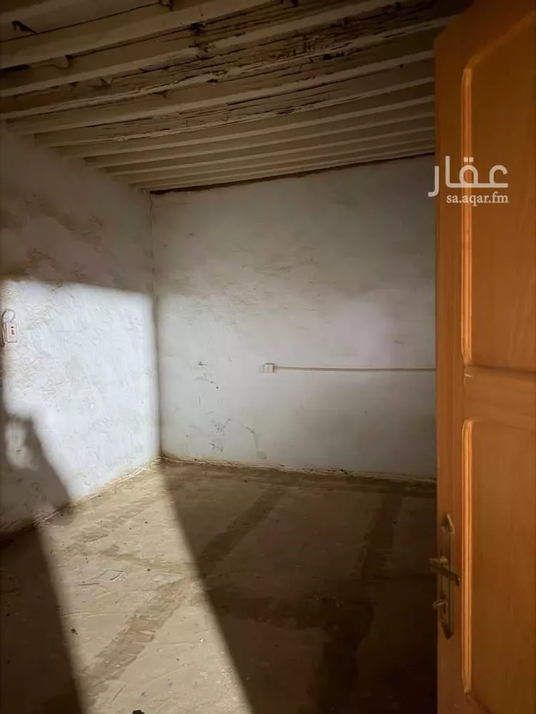 دور للبيع في شارع سليمان بن مشرف, حي الديرة, مدينة البكيرية, منطقة القصيم 19